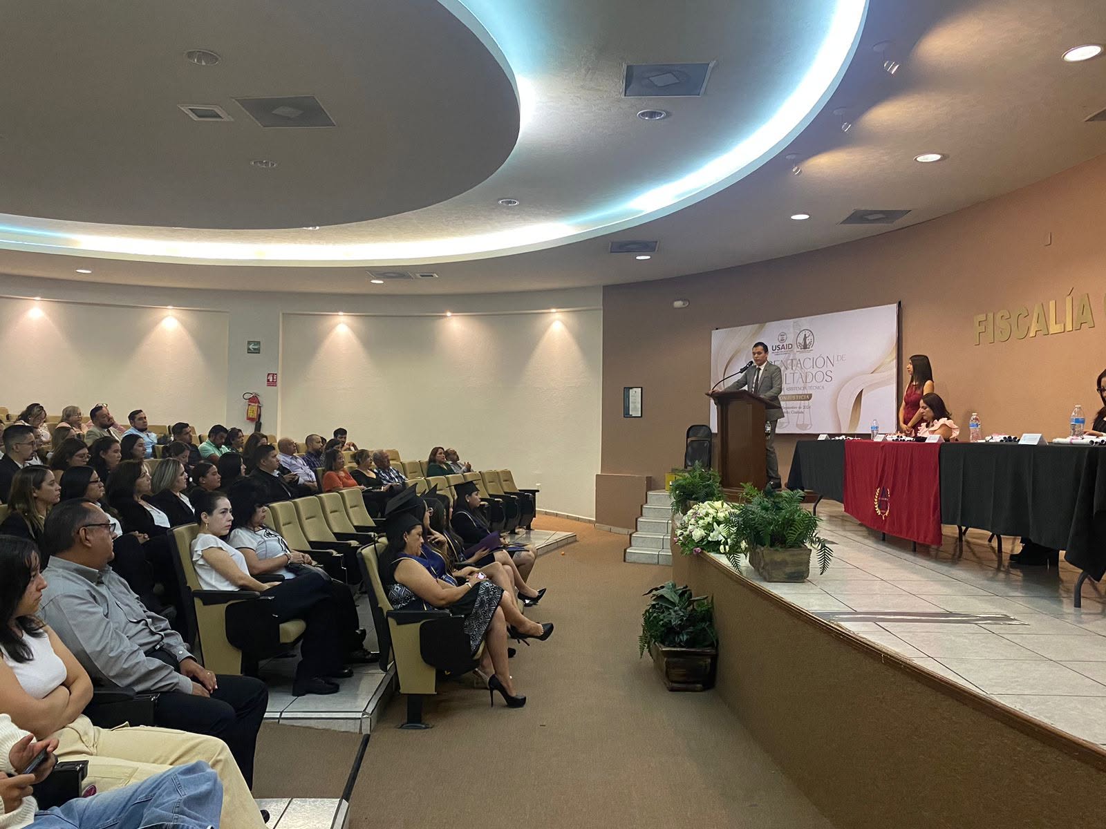 Evento con la comunidad INTRA